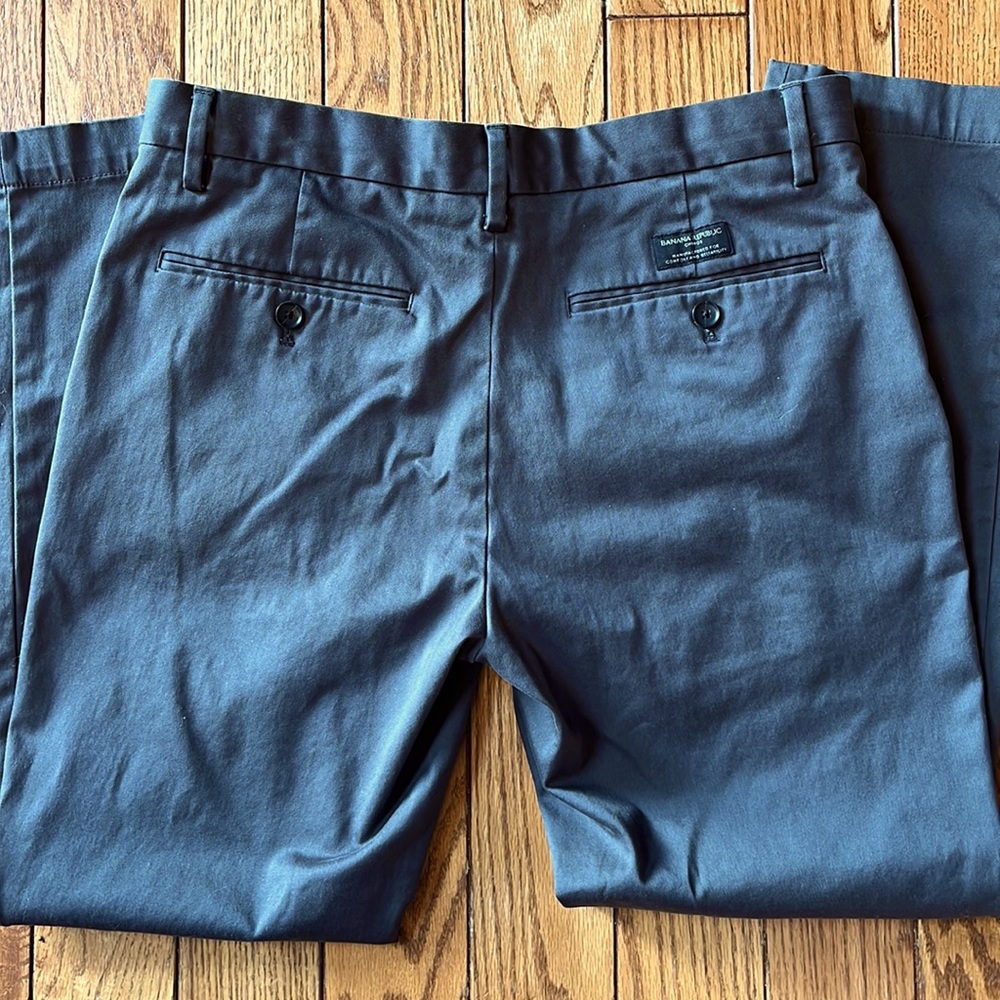 Banana Republic Chinos Athletic Tapered Fit